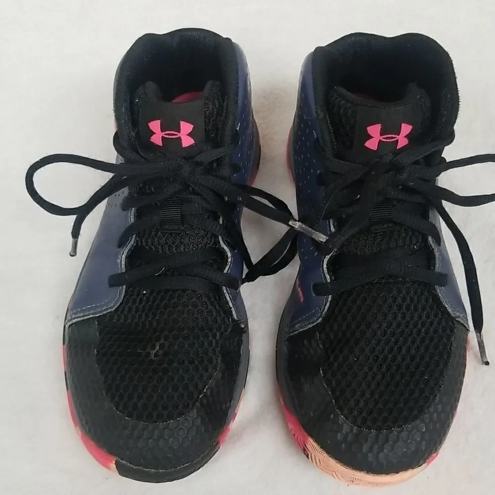 UNDER ARMOUR YOUTH SNEAKERS